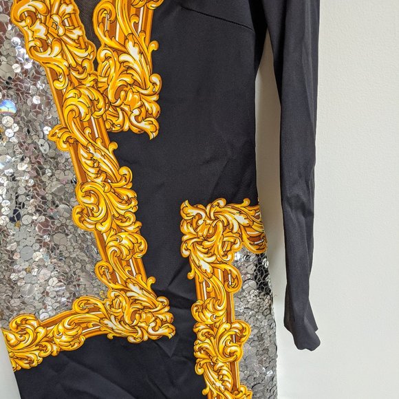 Long Sleeve Sequined Mirror Frame Cocktail Dress - Picture 12 of 15